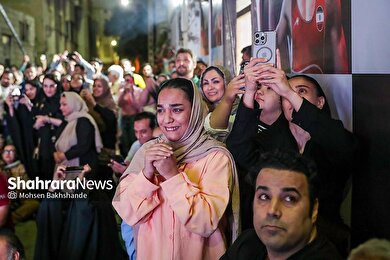 گزارش تصویری | تماشای مسابقه فینال کشتی احمد جوان در مشهد