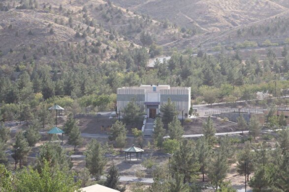 بهره‌برداری از مصلای شهدای مدافع حرم بوستان خورشید مشهد