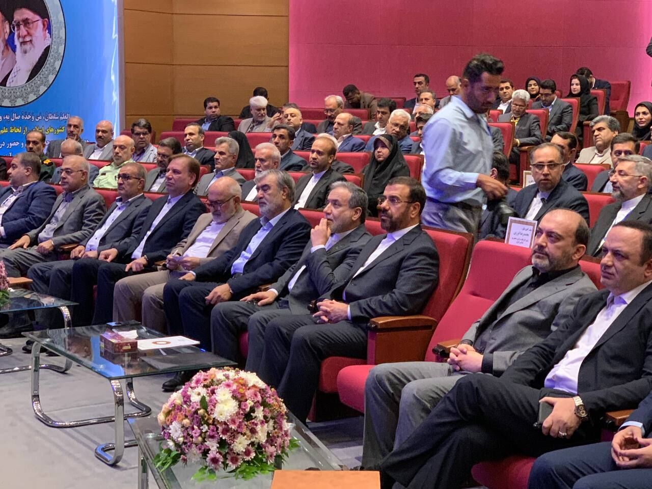 دیپلماسی آگاهانه و میدان داری بین المللی | نگاهی به کارنامه یک ساله وزارت امور خارجه دولت چهاردهم