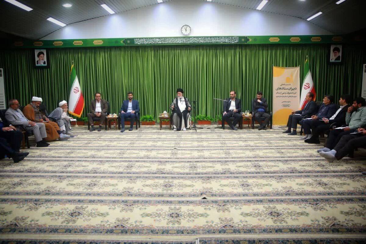 آیت‌الله علم‌الهدی: مهم‌ترین ابزار حفظ سلامت اجتماعی؛ امر به معروف و نهی از منکر است | مقابله با اباحه‌گری، عظیم‌ترین جهاد امروز