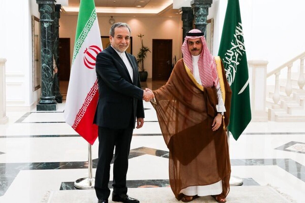 عراقچی به بن‌فرحان پیام داد