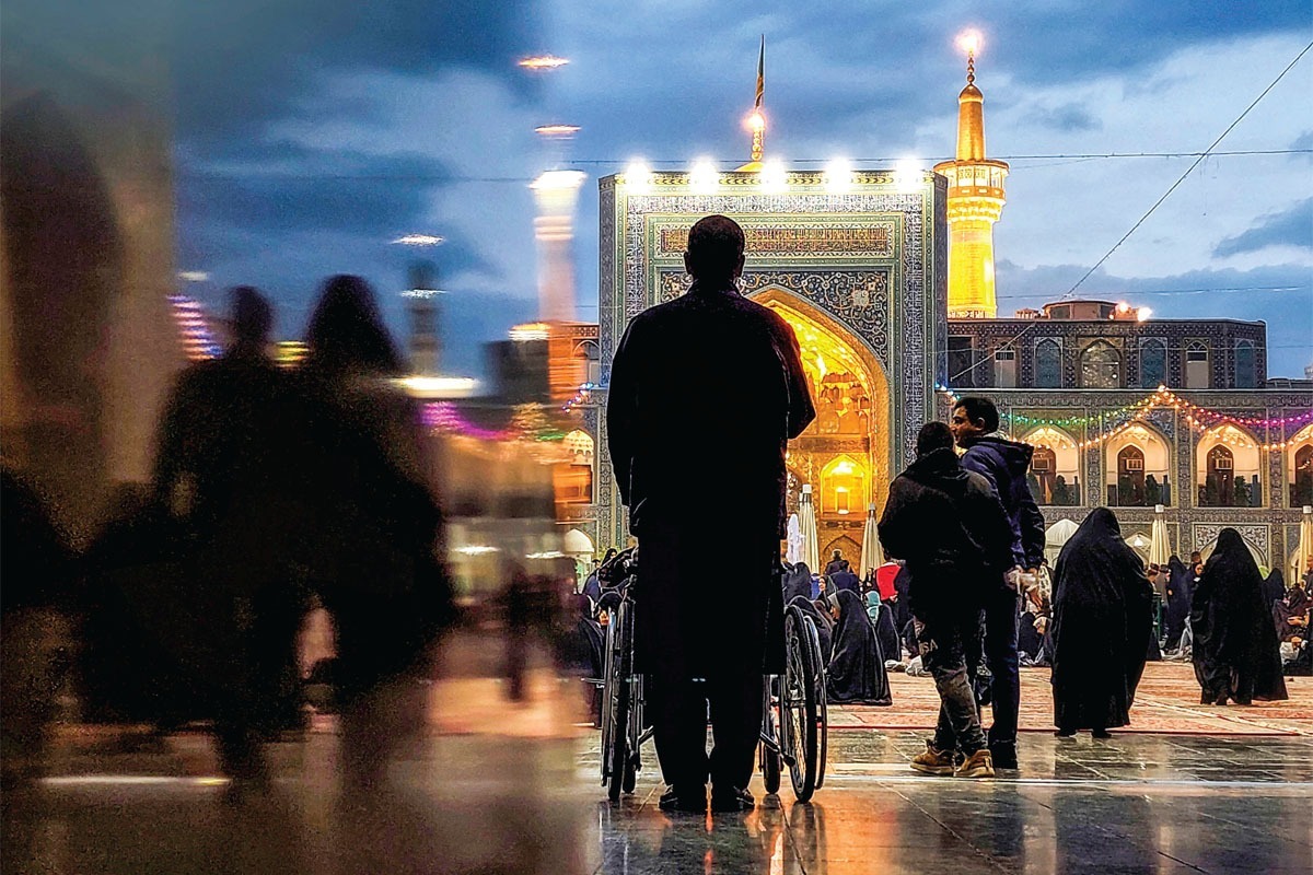 آثار، برکات و چرایی زیارت امام رضا (ع) | عهدی که با زیارت ادا می‌شود