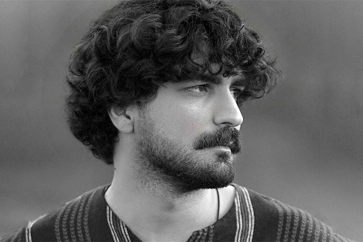 عرفان طهماسبی خواننده تیتراژ «بامداد خُمار» شد