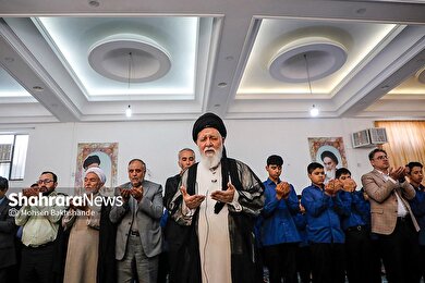 گزارش تصویری | مراسم زنگ نماز در دبیرستان دولتی حسن برزگر مشهد