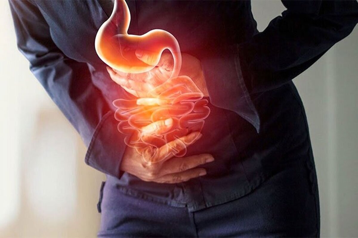 چرا گاهی شکم باد می‌کند؟ | نفخ شکم، نشانه‌ بیماری یا تغذیه نادرست؟