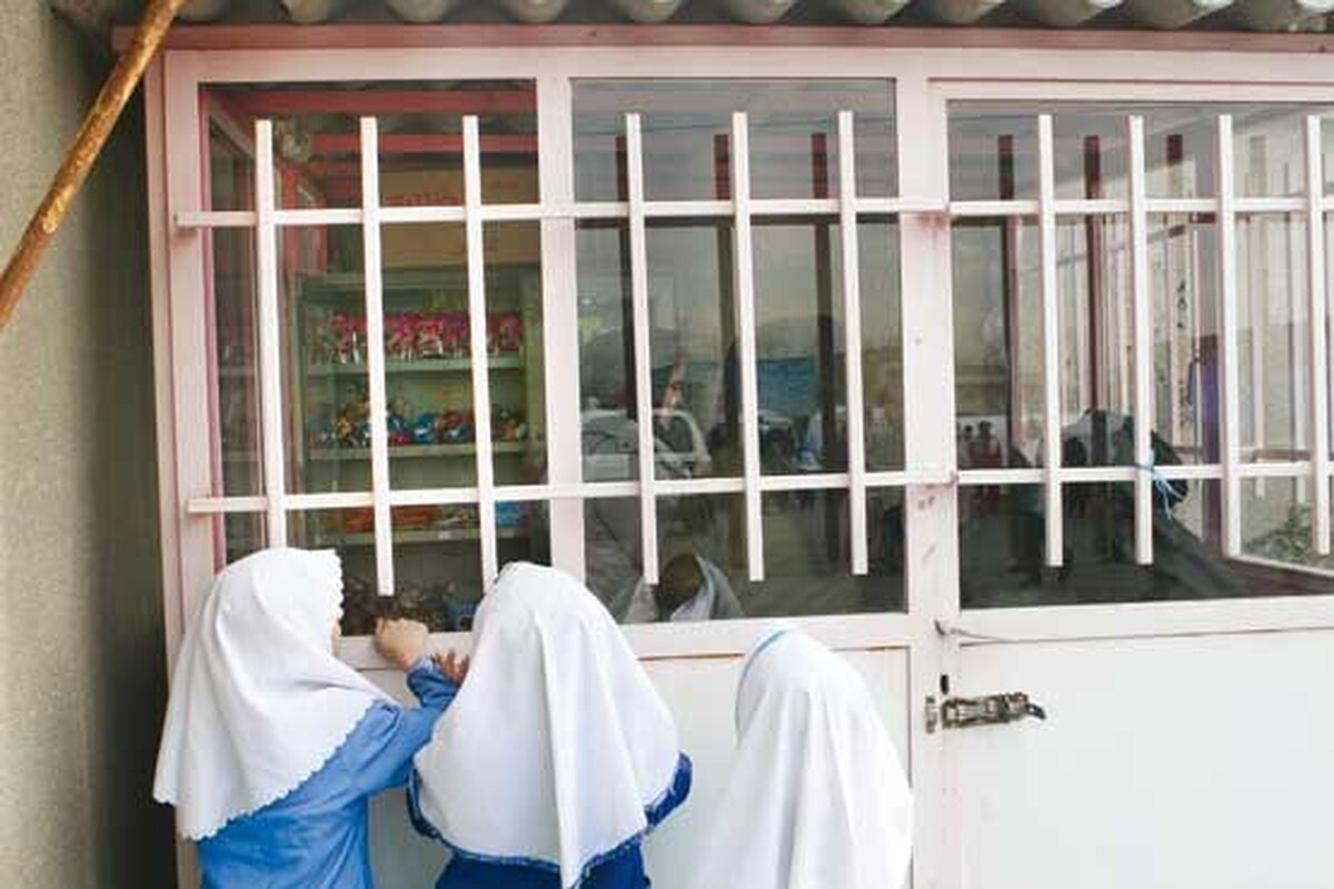 همه خوراکی‌های بوفه مدارس موردتأیید دانشگاه علوم پزشکی هستند