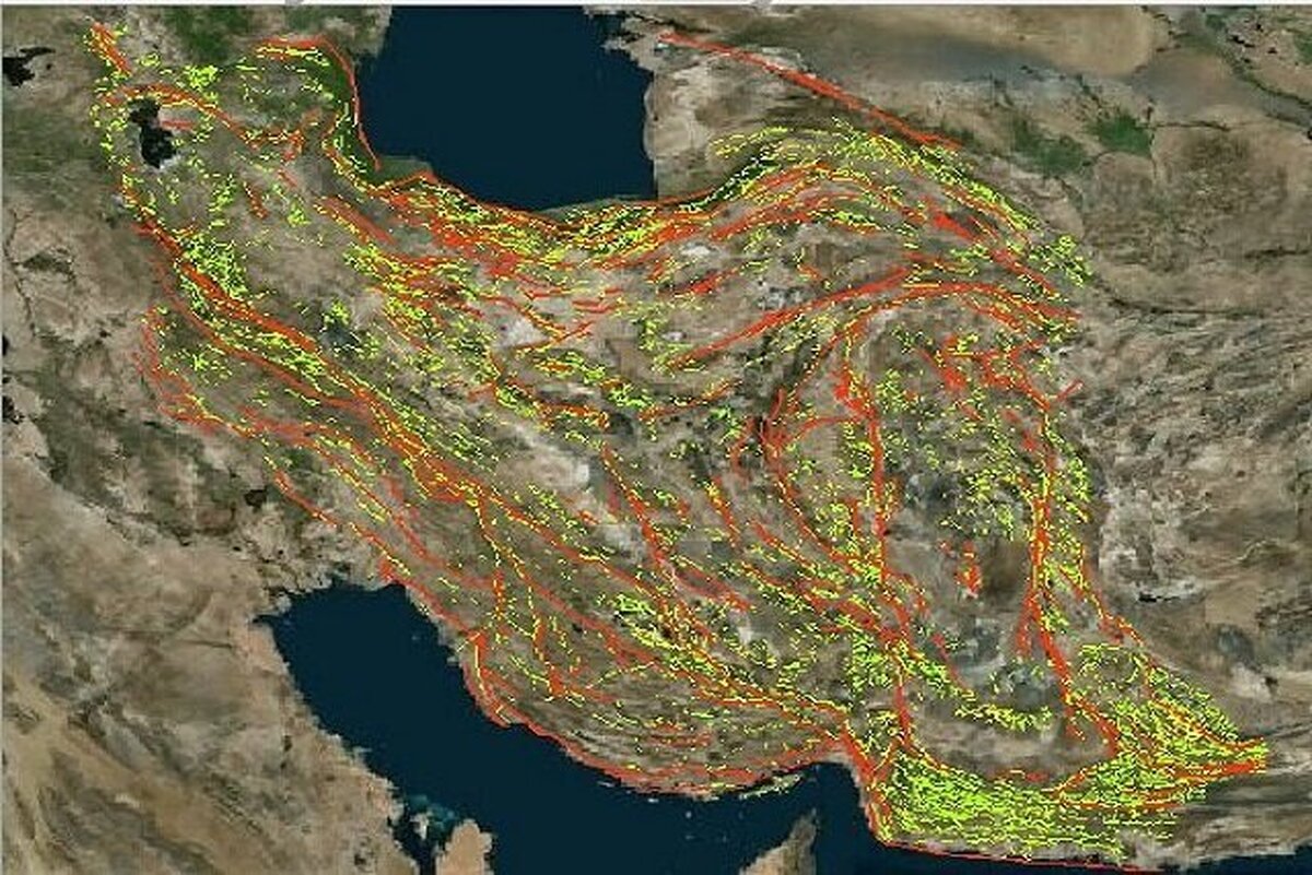 محققان درباره گسل مسبب زلزله زواره با بزرگی ۵.۳ توضیحاتی دادند (۱۱ مهر ۱۴۰۴)