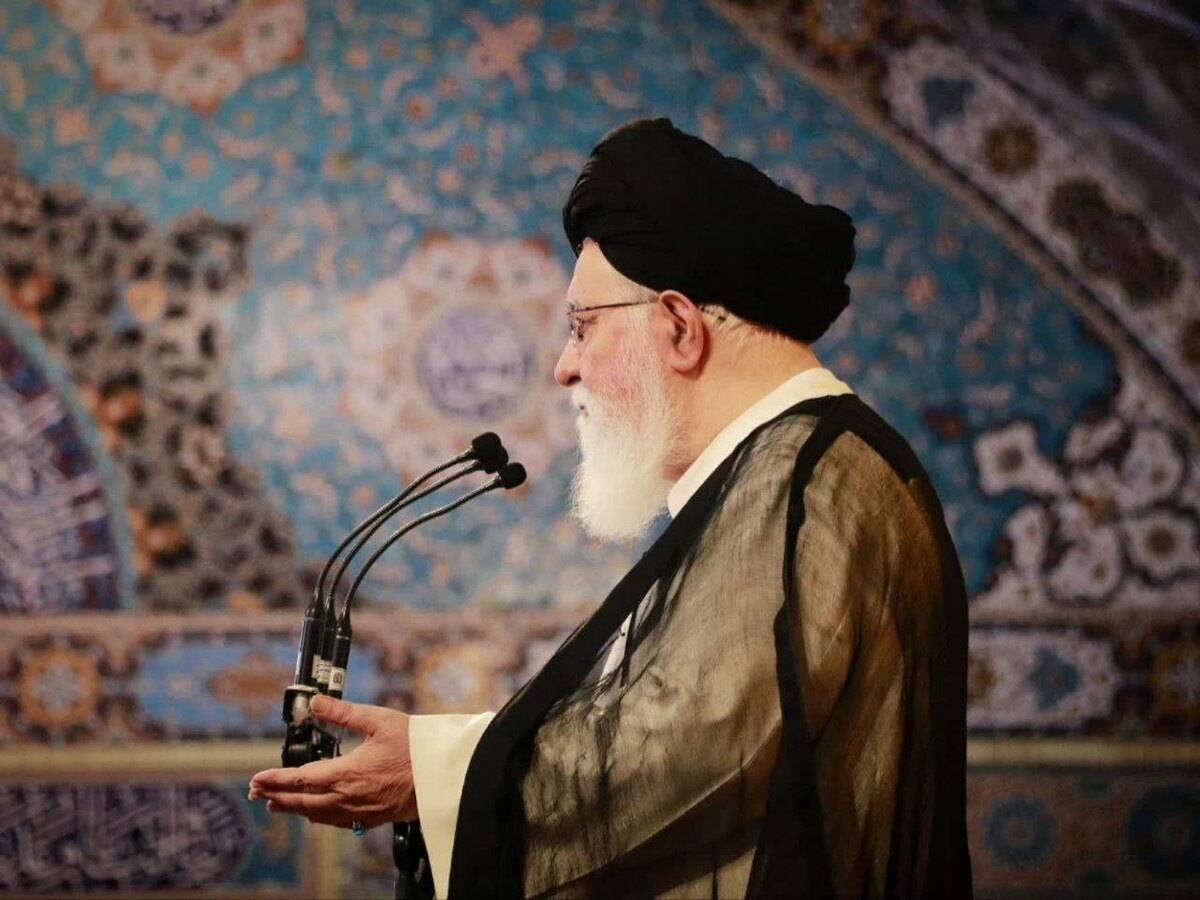 آیت‌الله علم‌الهدی: هرکسی سفره مردم را تنگ کند، خائن به خداست| سه مؤلفه کلیدی حفظ انسجام در کشور