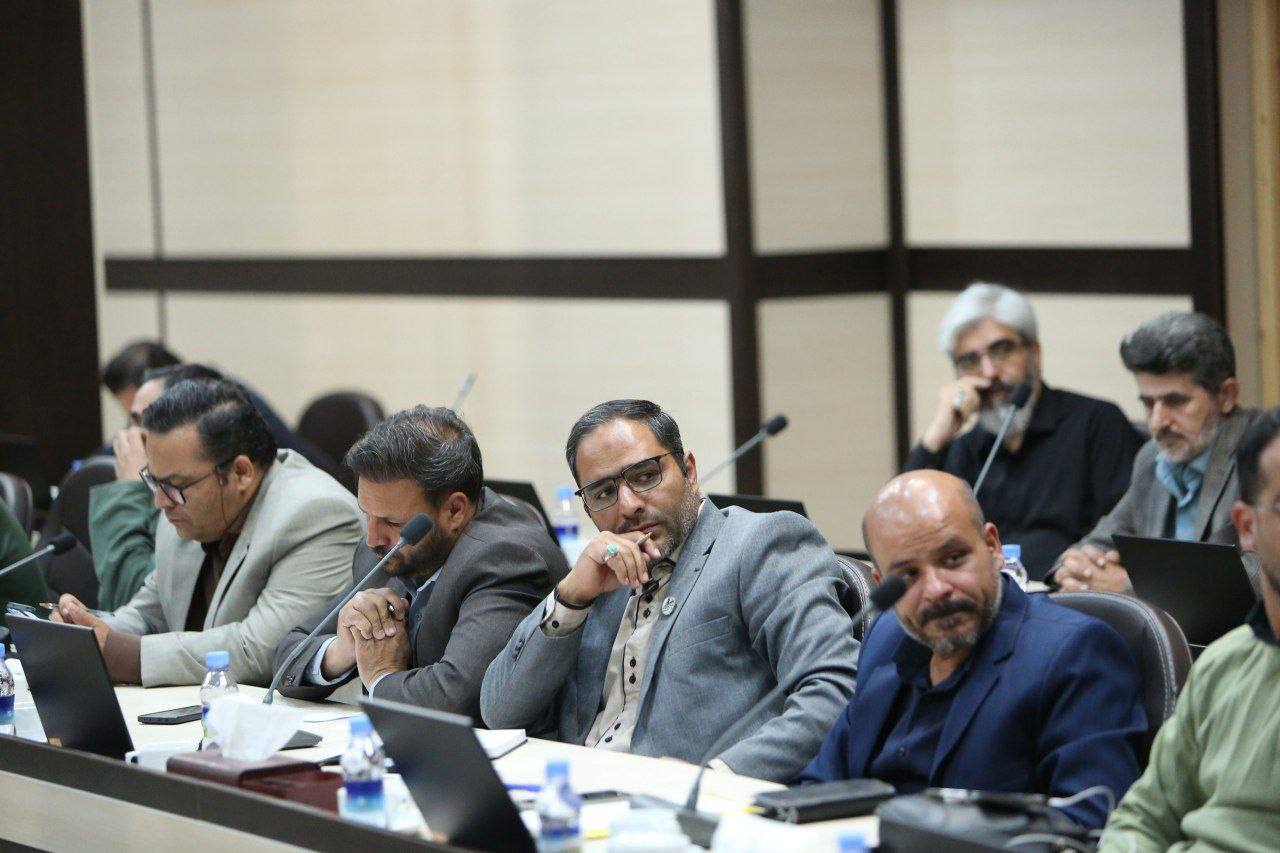 استاندار خراسان رضوی: پیگیری چالش‌های اقتصادی نشریات محلی در کارگروه رفع موانع تولید و ستاد تسهیل استان خراسان رضوی