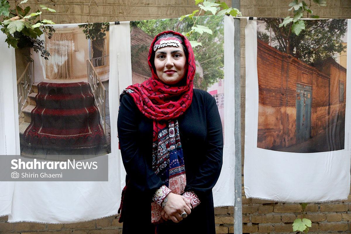 بازخوانی زندگی در قاب‌های یک خانه قدیمی | نگاهی به نمایشگاه عکس «دل و دیوار» در مشهد
