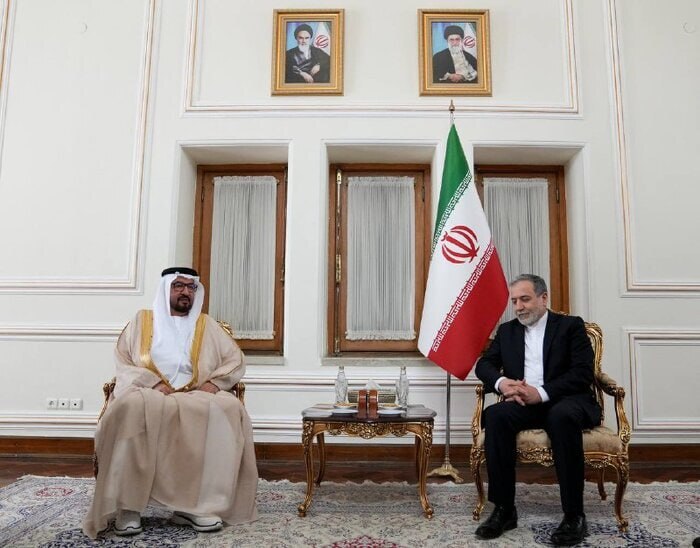 پایان فعالیت دیپلماتیک سفرای عمان و امارات در ایران | سفرای جدید به زودی وارد تهران می‌شوند