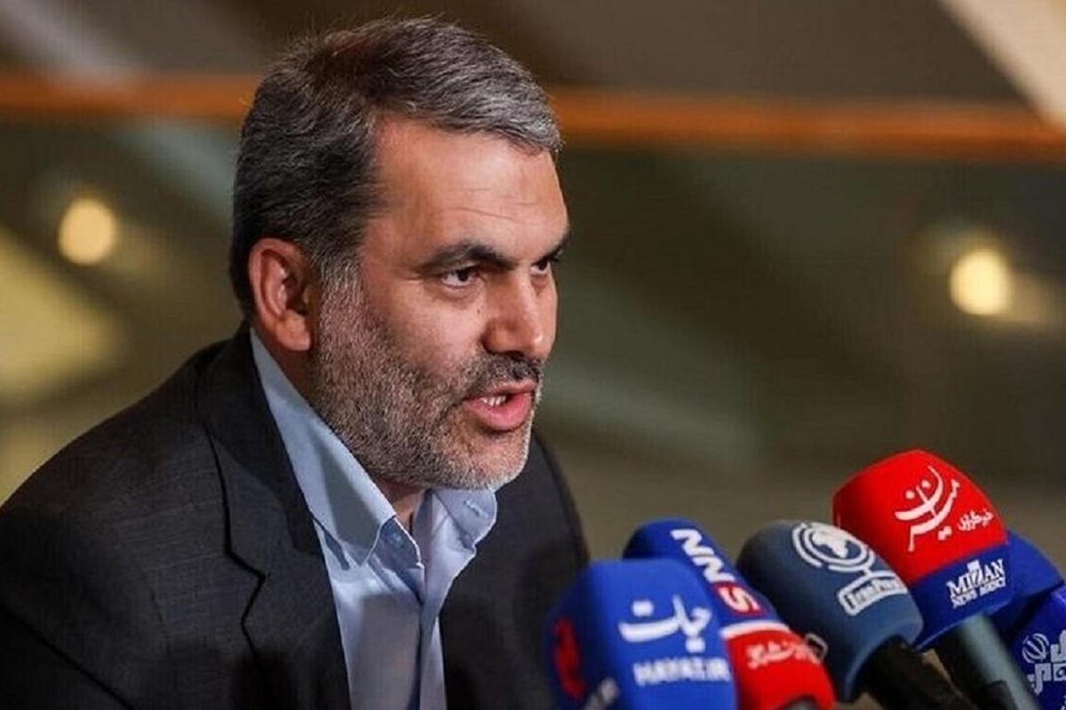 زنگنه: راهکار جلوگیری از گرانی توزیع اسکناس یا ضرب سکه نیست