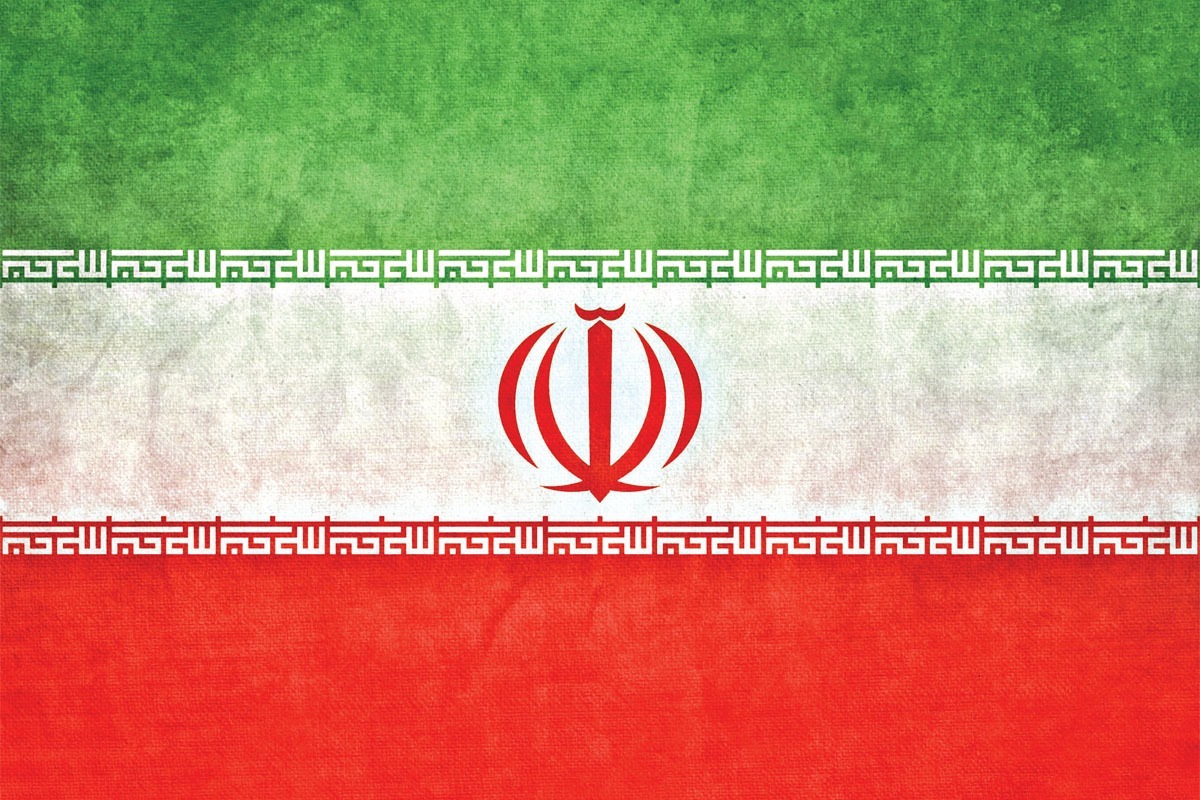 به مناسبت صد‌و‌هجدهمین سالگرد سه‌رنگ شدن پرچم ایران | سبز و سفید و سرخ‌مان