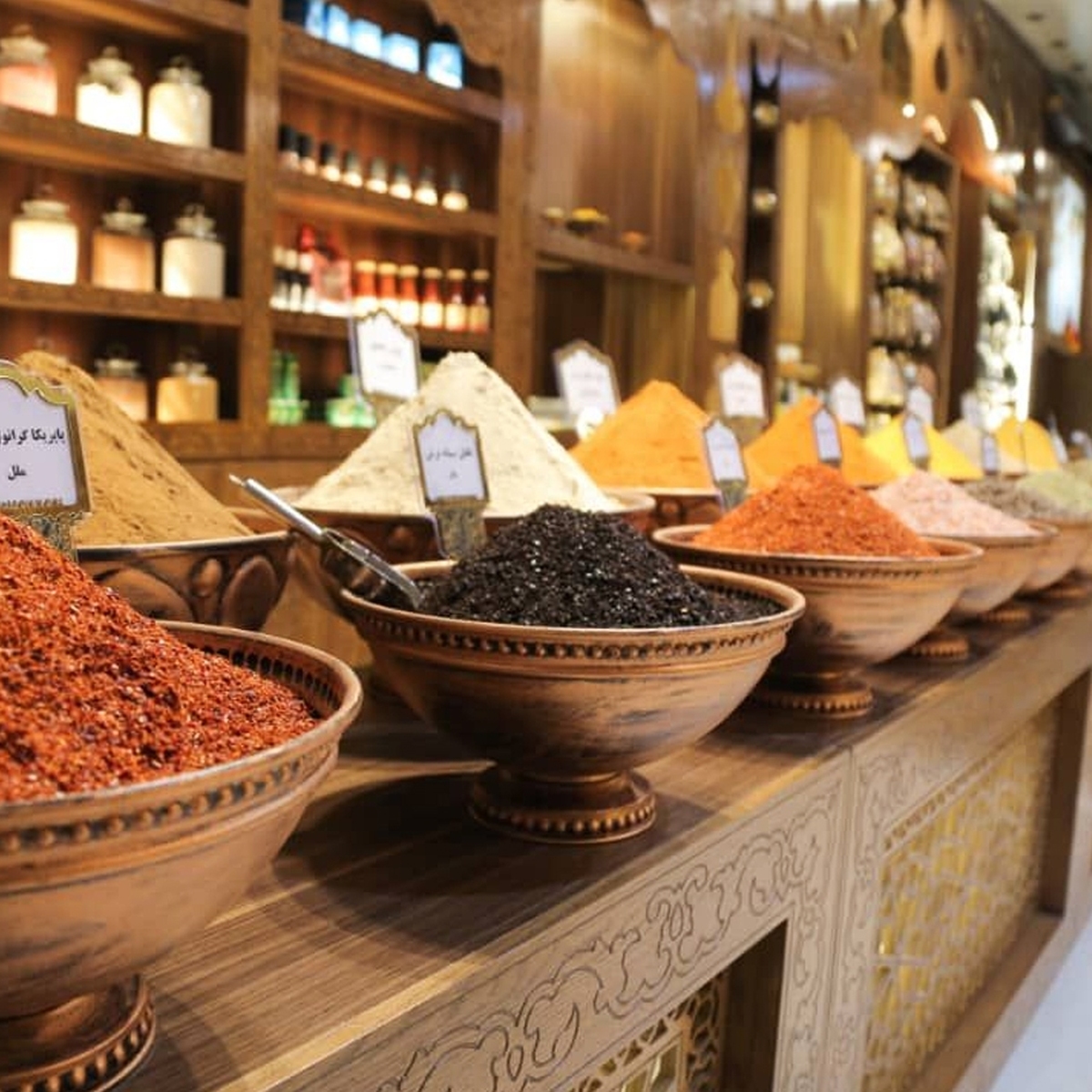 عطاری‌ها حق ورود به درمان و فروش دارو‌های ترکیبی را ندارند