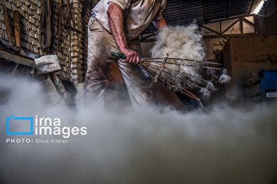 گزارش تصویری | مشاغل فراموش‌شده؛ «نمدمالی»