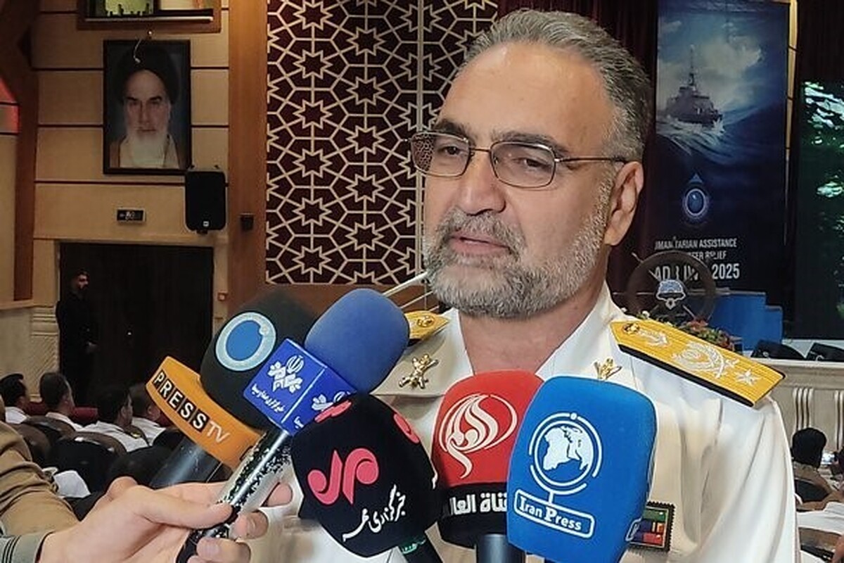 دریادار بمانی: دیپلماسی دریایی و افزایش تعاملات ایران با جهان برای نیروی دریایی ارتش مهم است