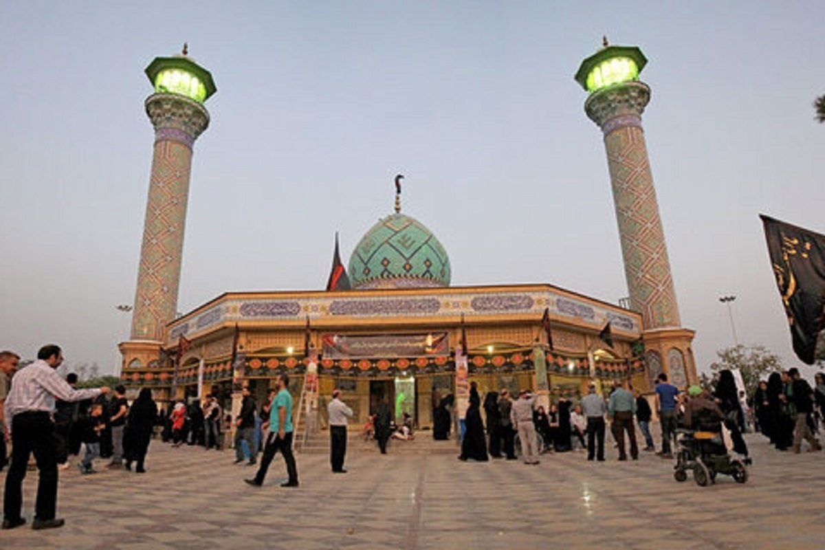 نذر فرهنگی بقاع متبرکه امام‌زادگان در هفته دفاع مقدس