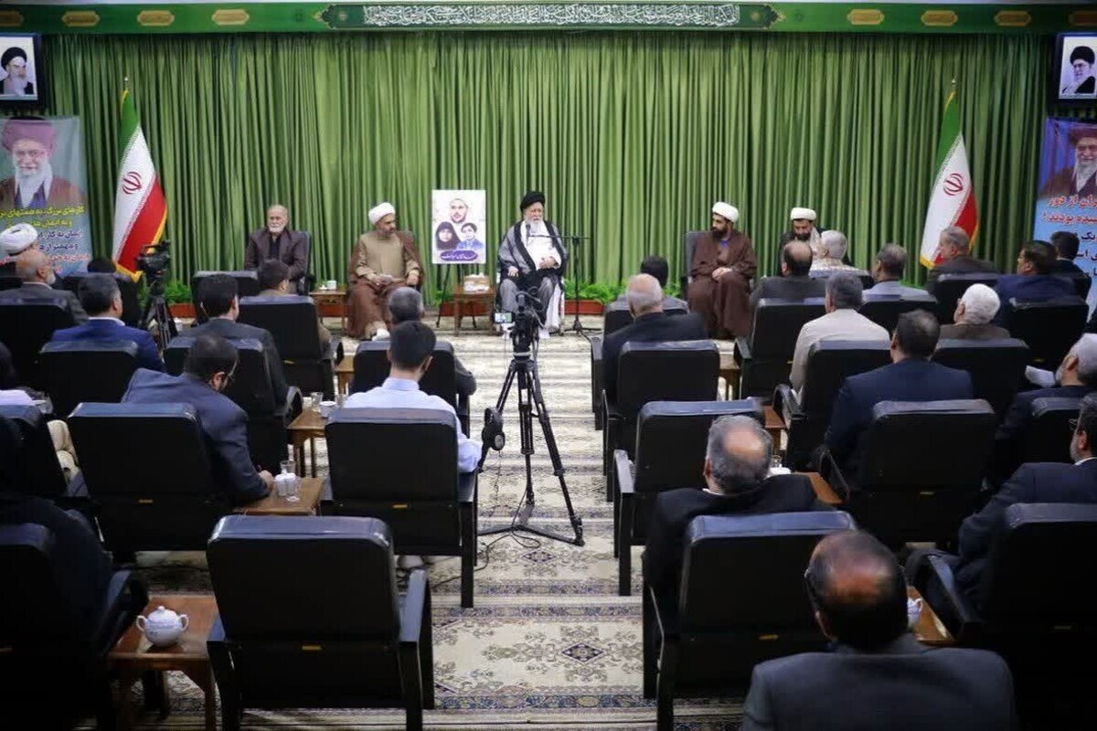 آیت‌الله علم‌الهدی عنوان کرد: توان دفاعی کشور، مظهر اقتدار نظام | برتری جنگ امروز با قدرت فرهنگ و تمدن است