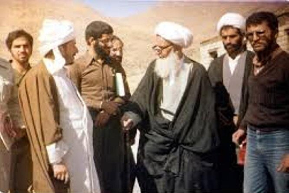 از کرسی تدریس تا سنگر جهاد | شهید آیت‌الله اشرفی‌اصفهانی در آینه تاریخ انقلاب