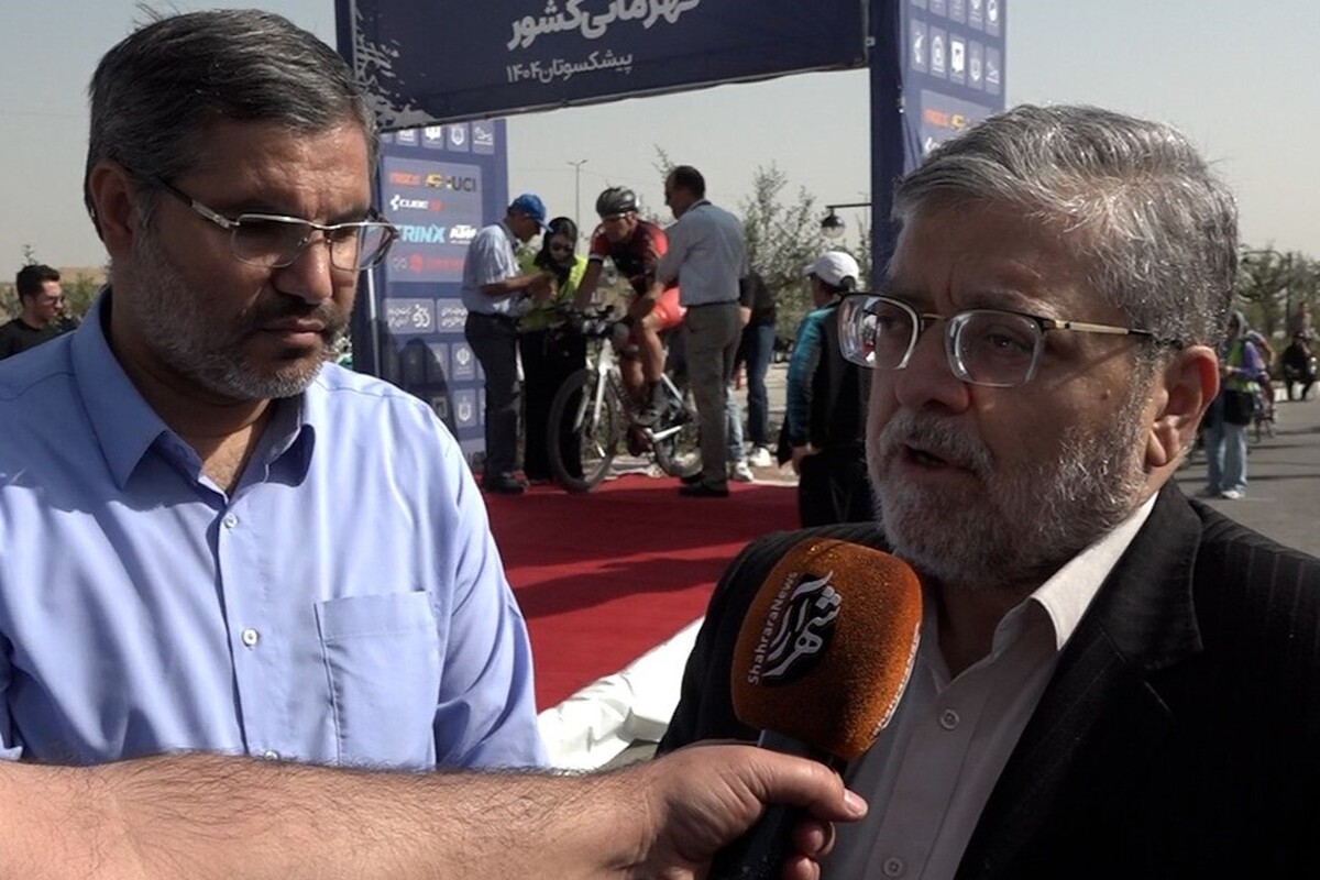 قلندرشریف: مشهد در حمل‌ونقل عمومی، شهری پیشرو است | شهروندان با استفاده از وسایل نقلیه عمومی، به کاهش آلودگی هوا کمک کنند
