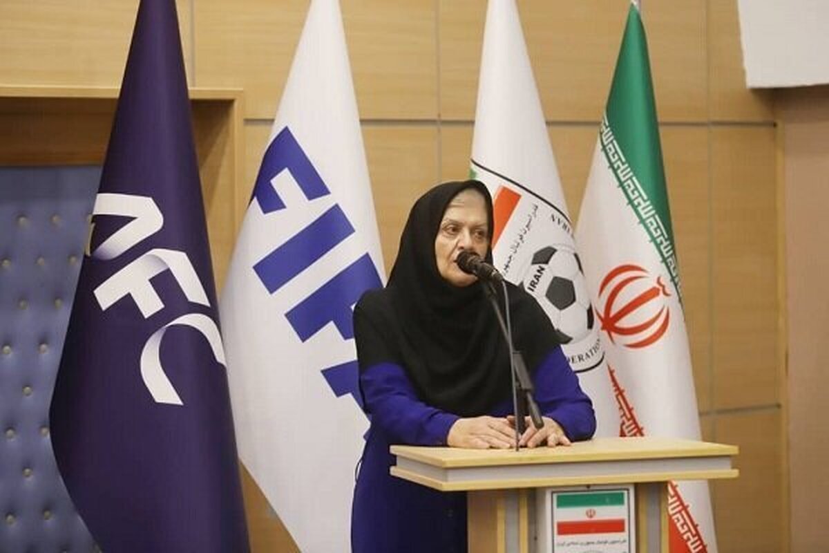 تقدیر شجاعی از تاج در مراسم بدرقه تیم فوتسال  دختران ایران