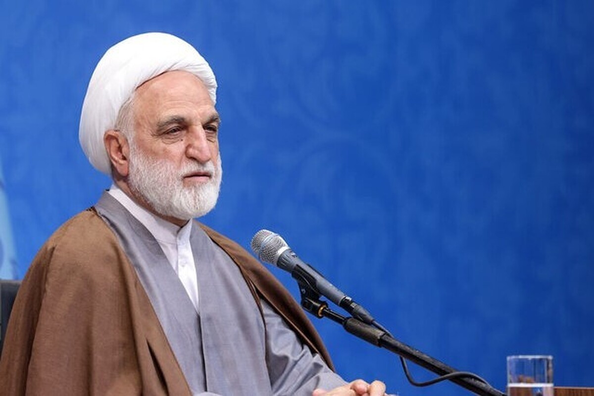 رئیس قوه‌قضائیه: دانشجویان هوشیار باشند که در زمین دشمن بازی نکنند