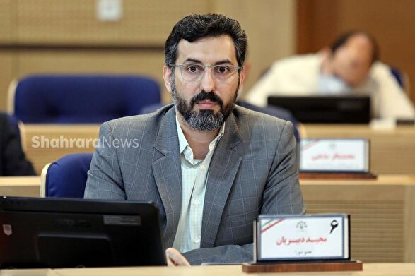 رئیس کمیسیون اقتصادی، سرمایه‌گذاری، مشارکت‌ها و مسکن شورای اسلامی شهر مشهد مطرح کرد: ورود ۴۵۰ دستگاه اتوبوس جدید در دوره ششم مدیریت شهری