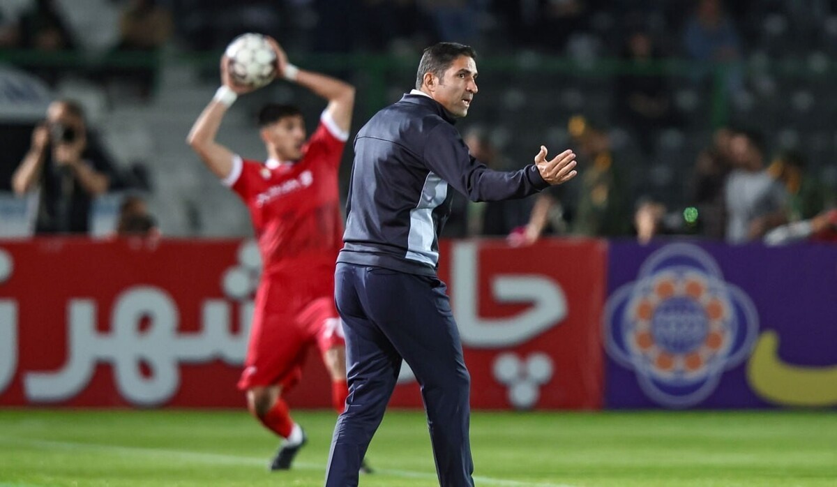 عقب نشینی هواداران پرسپولیس از شعار علیه هاشمیان | نمی‌خواهند به سرنوشت استقلال دچار شوند