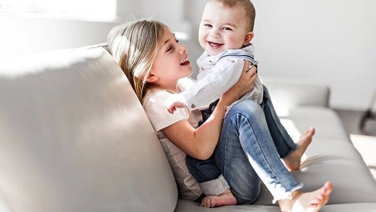 میانگین فاصله تولد فرزند دوم با فرزند اول مادران، ۵.۹ سال است
