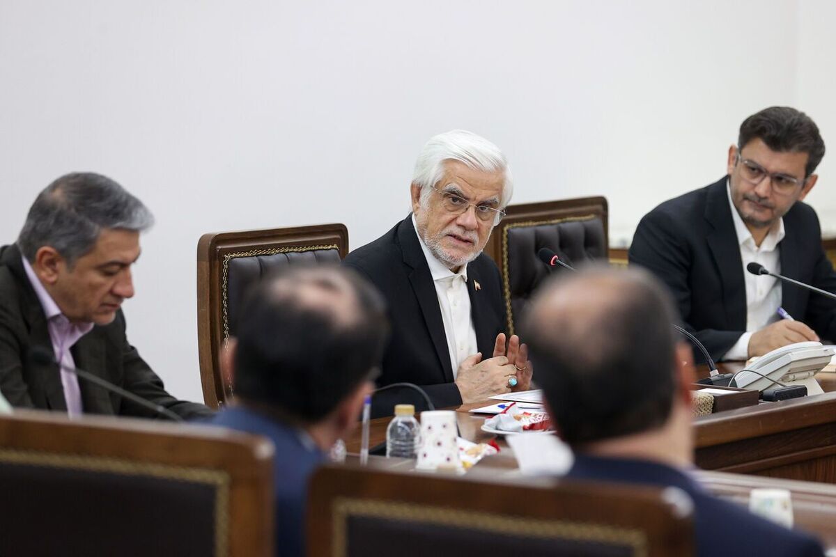 عارف در جلسه نظارت بر قیمت‌ها: ۴ راهبرد دولت برای بهبود معیشت مردم بررسی می‌شود