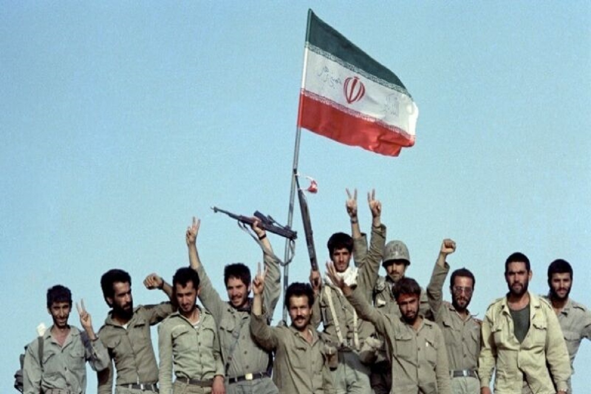 رونمایی از ۴۶ اثر دفاع مقدس