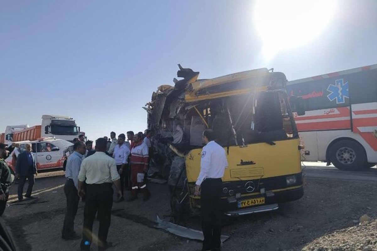۲ فوتی در تصادف اتوبوس حامل دانشجویان در جاده سمنان + عکس (۸ مهرماه ۱۴۰۴)