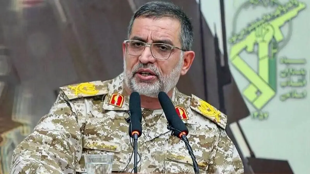 سردار نائینی: جنگ ۸ ساله و ۱۲ روزه، نبردهای نیابتی آمریکا با ایران بود