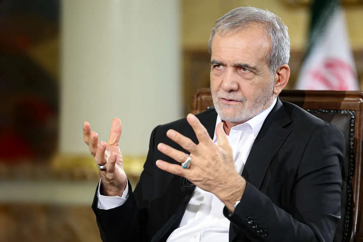 پزشکیان: استان آذربایجان بهترین مکان برای توسعه تجارت و سرمایه‌گذاری است