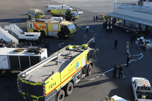 برخورد یک هواپیما با ساختمان مجاور فرودگاه در تبریز + جزئیات (۱۰ آبان ۱۴۰۴) برخورد یک هواپیما با ساختمان مجاور فرودگاه در تبریز + جزئیات (۱۰ آبان ۱۴۰۴)