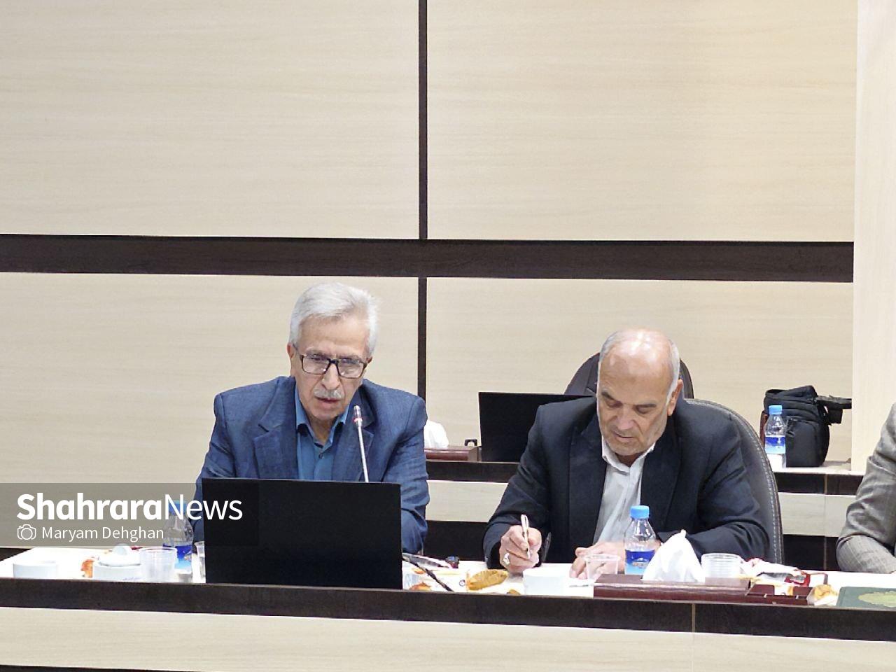 چالش‌های هنر خطاطی و خوشنویسان مشهد در نهمین نشست «شنبه‌های گفتگو» استانداری مطرح شد