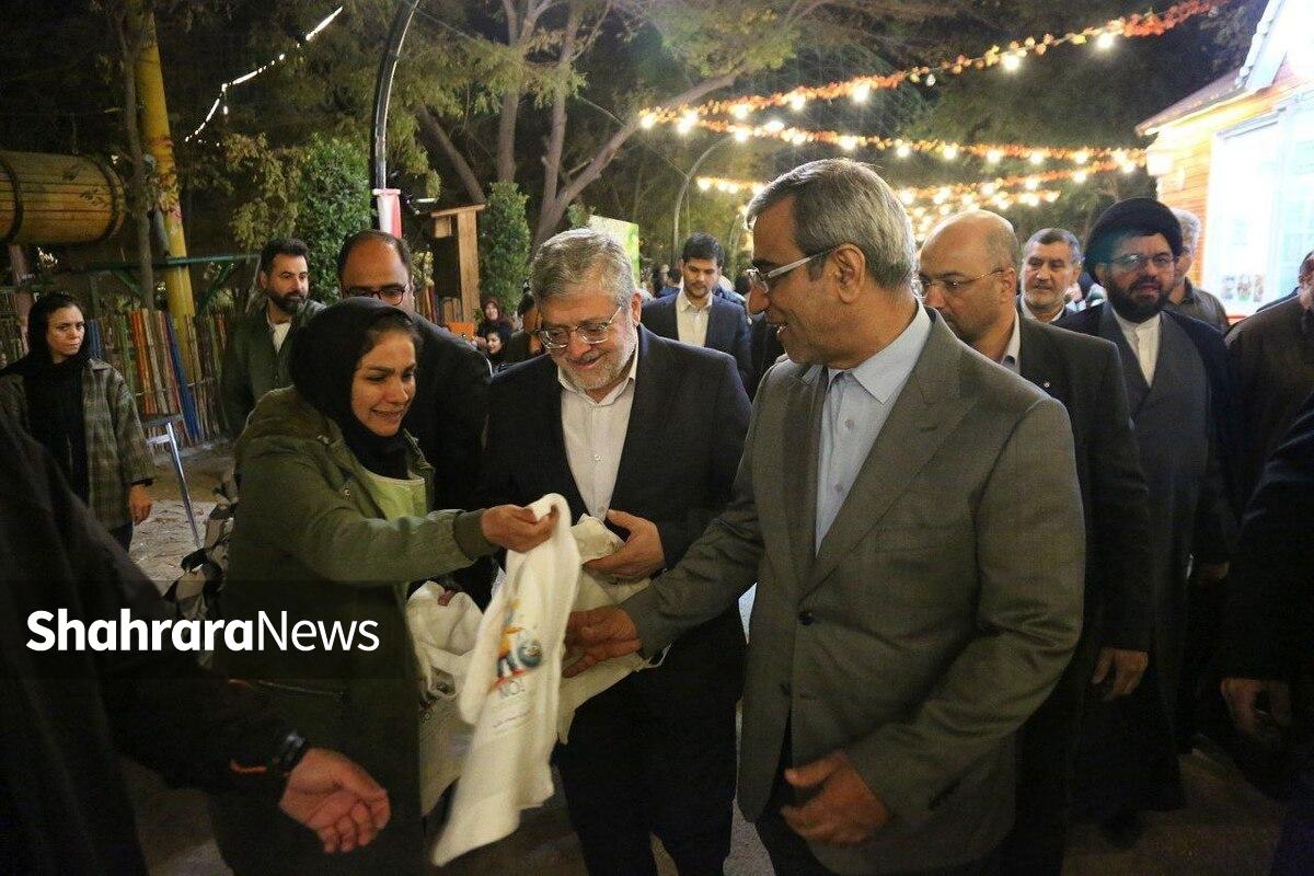 بازدید استاندار خراسان رضوی از جشنواره «طعم و رنگ پاییز» در مشهد + فیلم