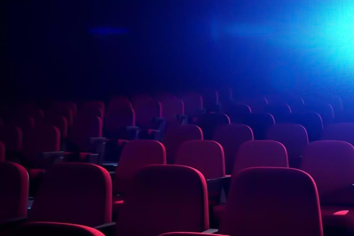 رونق دوباره کمدی ها | نگاهی به گیشه سینماهای استان خراسان رضوی در مهرماه