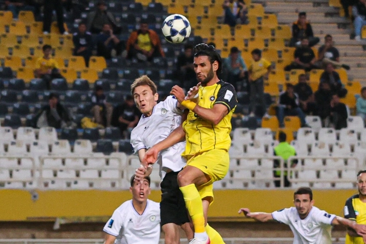 تیم‌های فوتبال سپاهان و آخال در هفته چهارم لیگ قهرمانان آسیا ۲، به مصاف هم می‌روند.