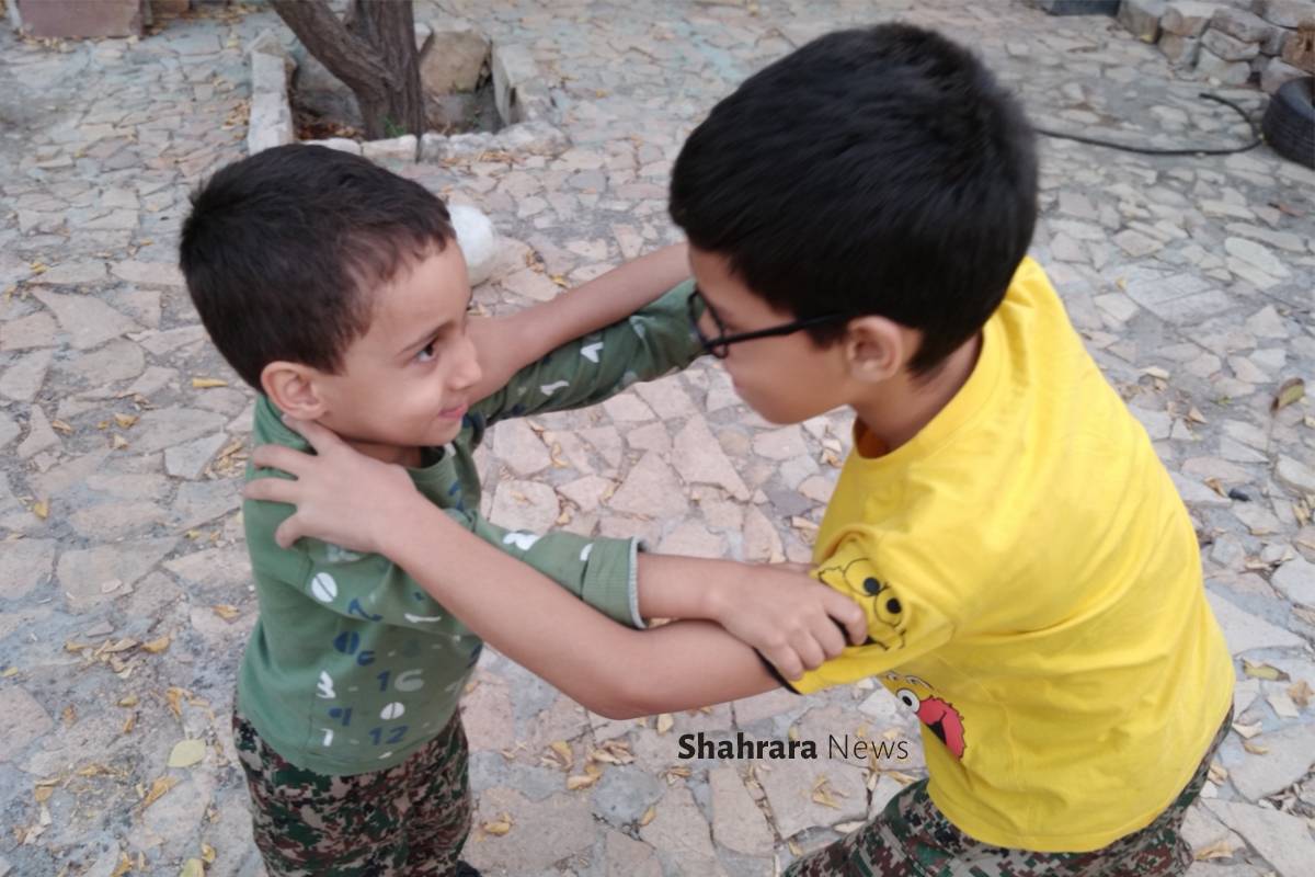 یادداشت کودک | ما خیلی داداشـیــــم! یادداشت کودک | ما خیلی داداشـیــــم!