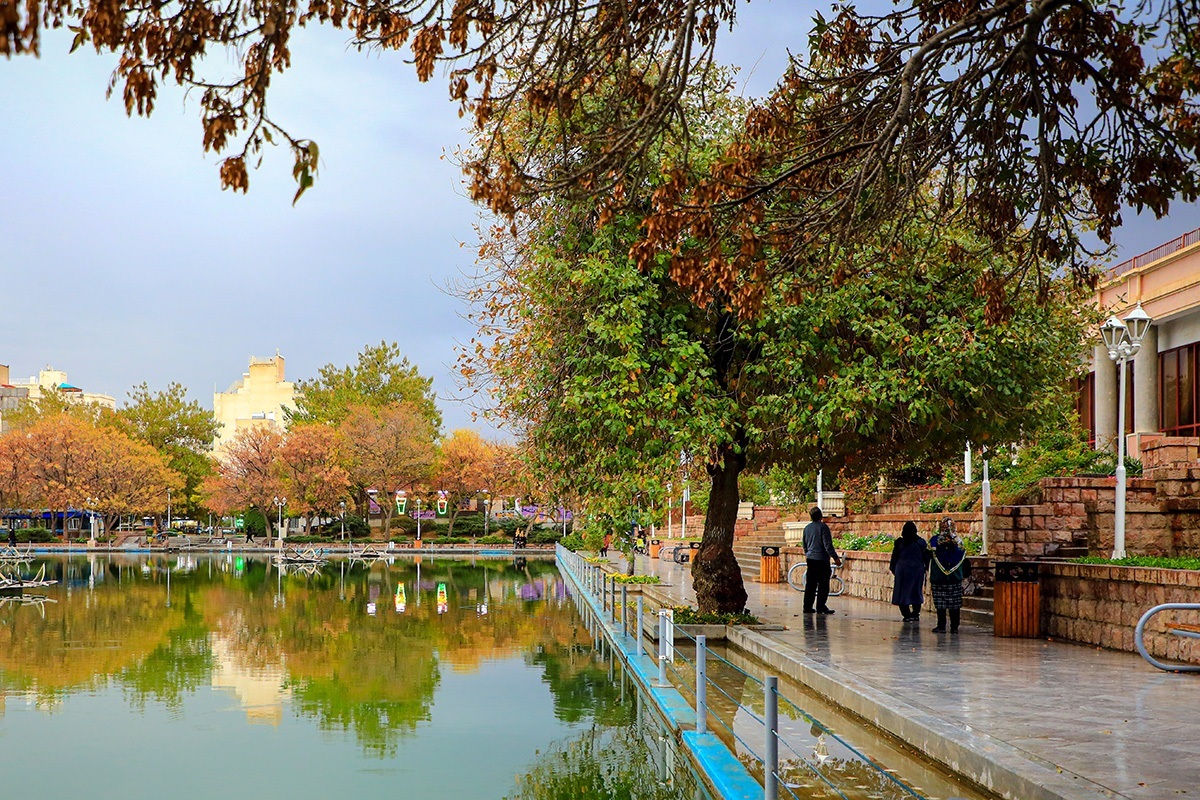 هوای مشهد قابل‌تنفس شد | کیفیت هوای شهر قابل‌قبول، اما در مرز ناسالم‌شدن (۱۳ آبان ۱۴۰۴)