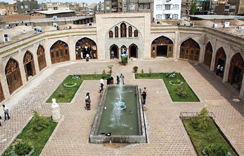 گذری بر زندگی و زمانه «حاجیمحمد باباقدرتی» | پایان مردی که میخواست غورهنشده مویز شود گذری بر زندگی و زمانه «حاجیمحمد باباقدرتی» | پایان مردی که میخواست غورهنشده مویز شود