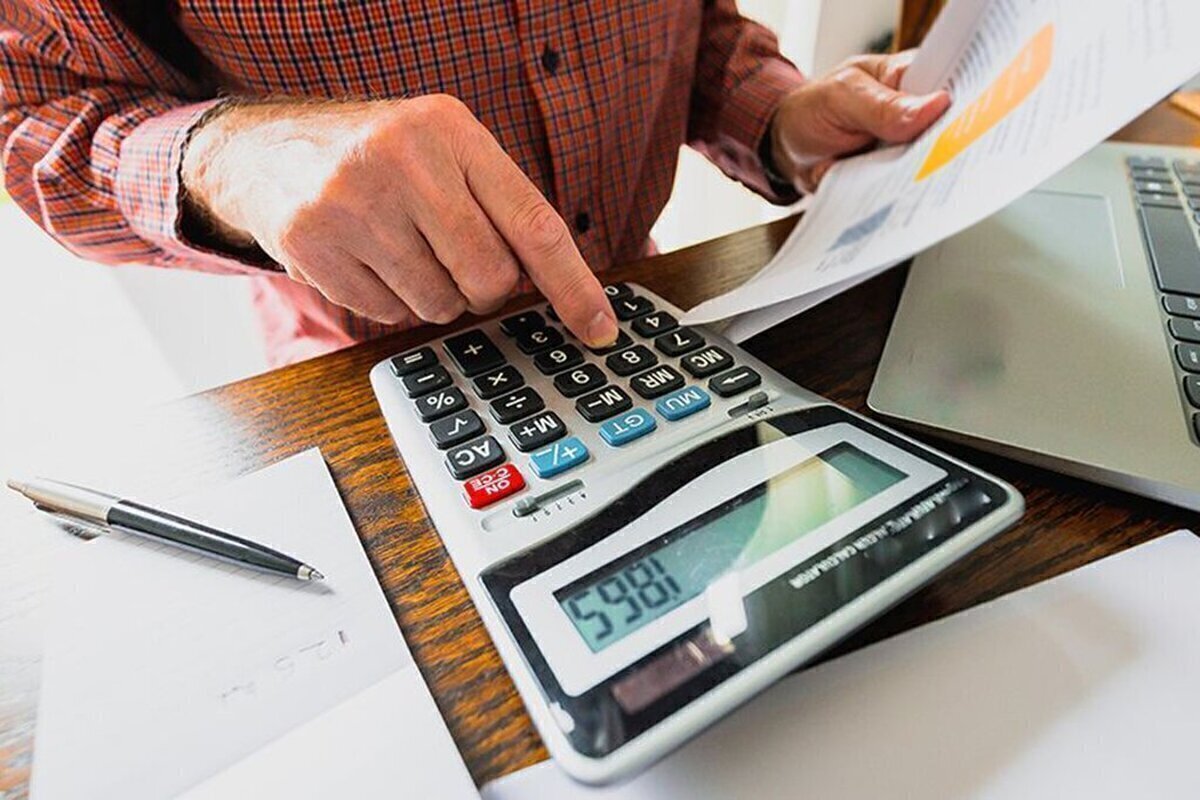 مدیرکل امور مالیاتی خراسان رضوی: با الزامی‌شدن صورت‌حساب‌های الکترونیکی، فاکتور‌های کاغذی فاقد اعتبار مالیاتی خواهند شد