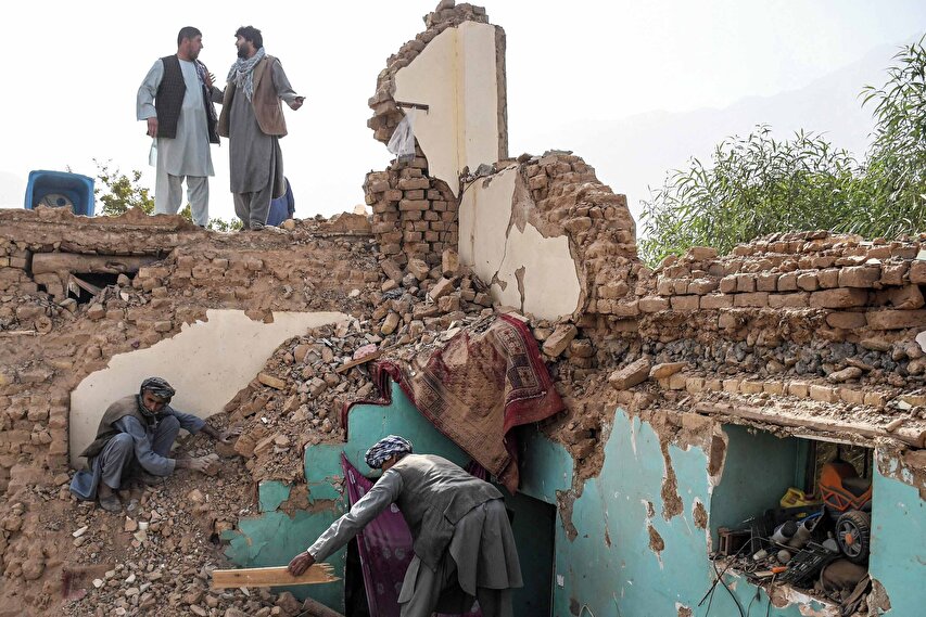 عکس‌هایی از زلزله ۶/۳ ریشتری در شمال افغانستان (۱۳ آبان ۱۴۰۴)