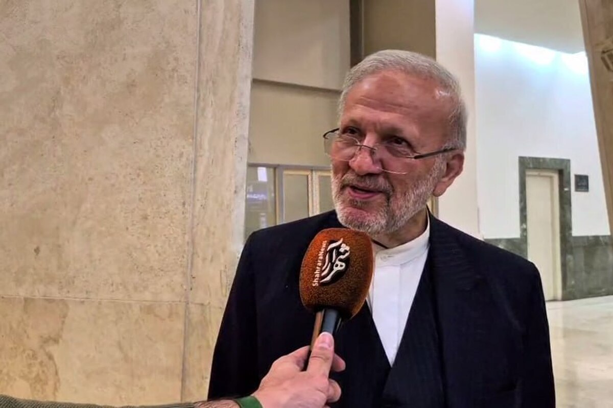 متکی: مواضع رئیس جمهور در مورد بازسازی تاسیسات هسته‌ای، کاملا قانونی و بین المللی است + فیلم