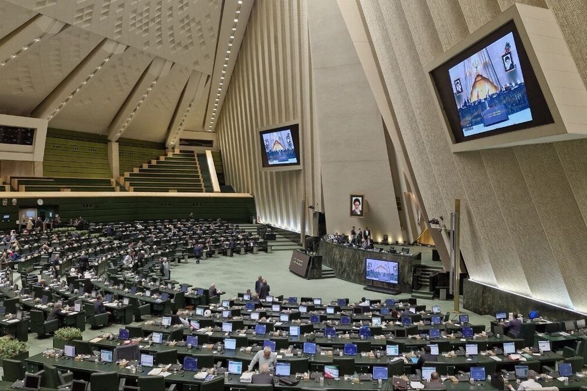 نگاهی به دستور کار کمیسیون‌های تخصصی مجلس در هفته جاری (۱۷ آبان ۱۴۰۴)