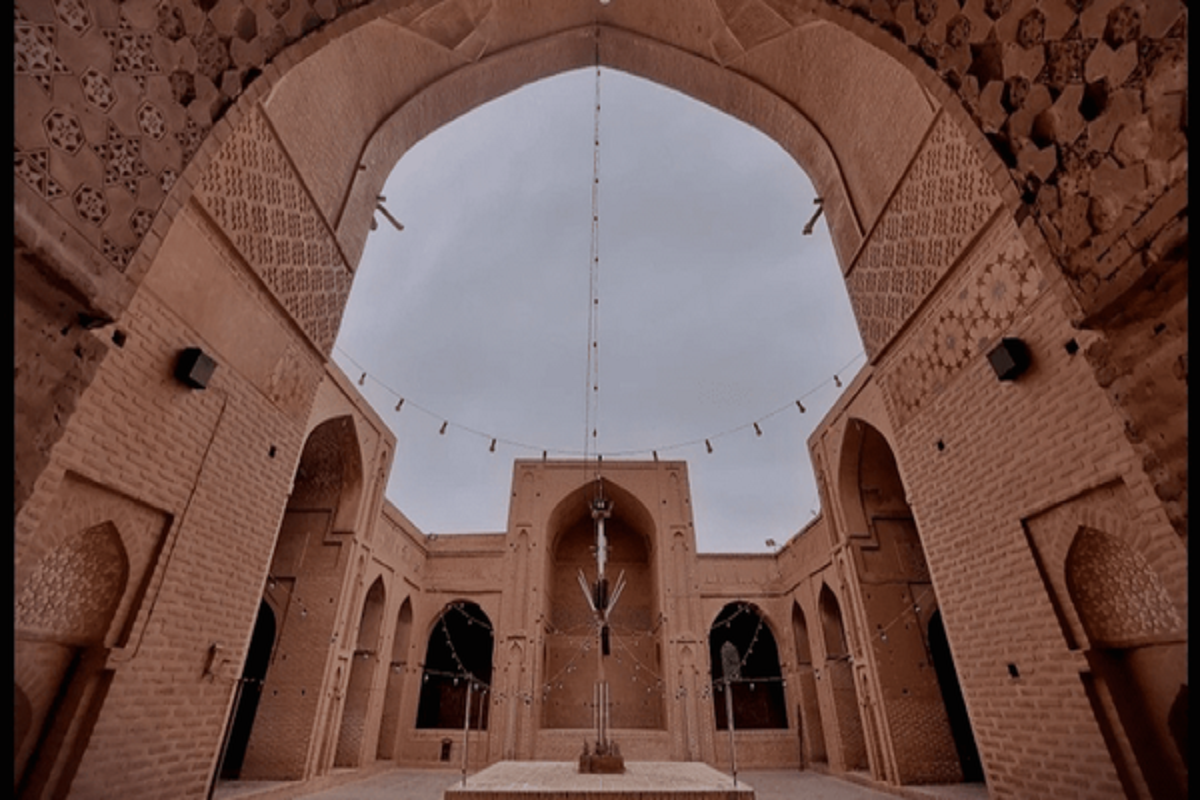 درباره مسجدی که برای اولین‌بار مدل ساخت مساجد ایرانی شد