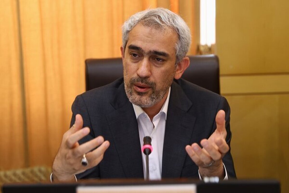 وزیر اقتصاد: تفاهم با بانک مرکزی برای عملی‌شدن وعده کاهش زمان ترخیص کالا اجرایی خواهد شد