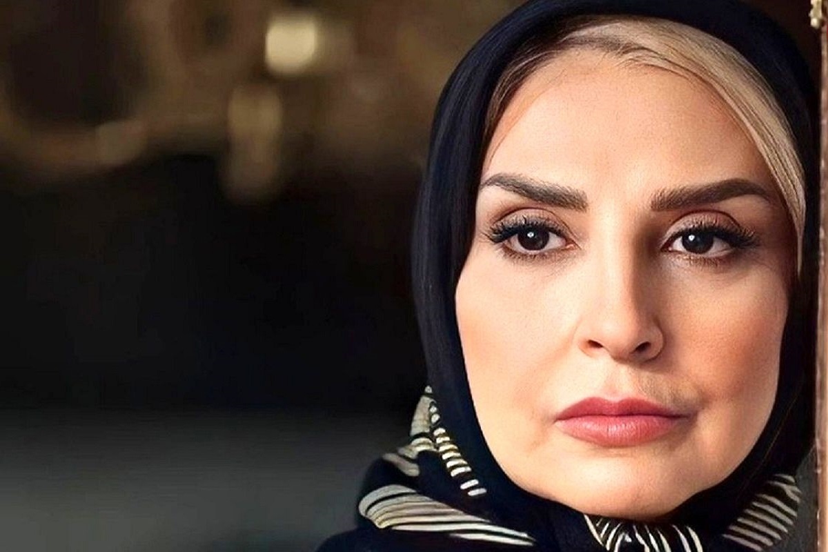 مرجانه گلچین کاپیتان فوتبال شد! + عکس