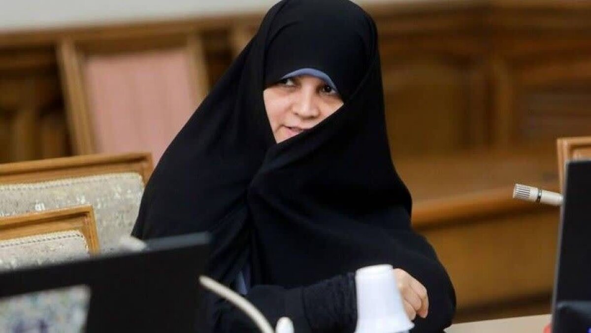 احیای هویت ناب دخترانه با رویکرد دینی در باشگاه اجتماعی دختیژن